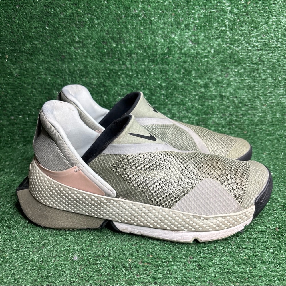 Nike Go FlyEase Slip On Shoes‎ Light Army CW5883-300 Size Mens 7 / Womens 8.5